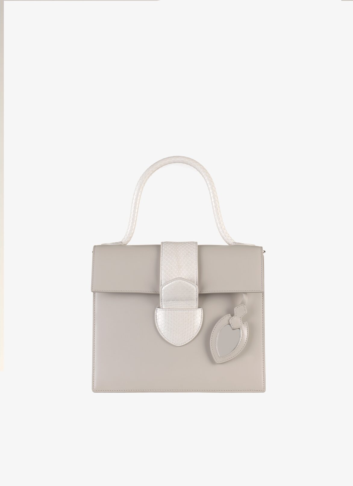 Leonie 23 Handbag ALAÏA PEARL LEONIE 23 HANDBAG